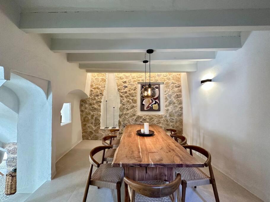 Casa “can Boira” Hébergement de vacances *